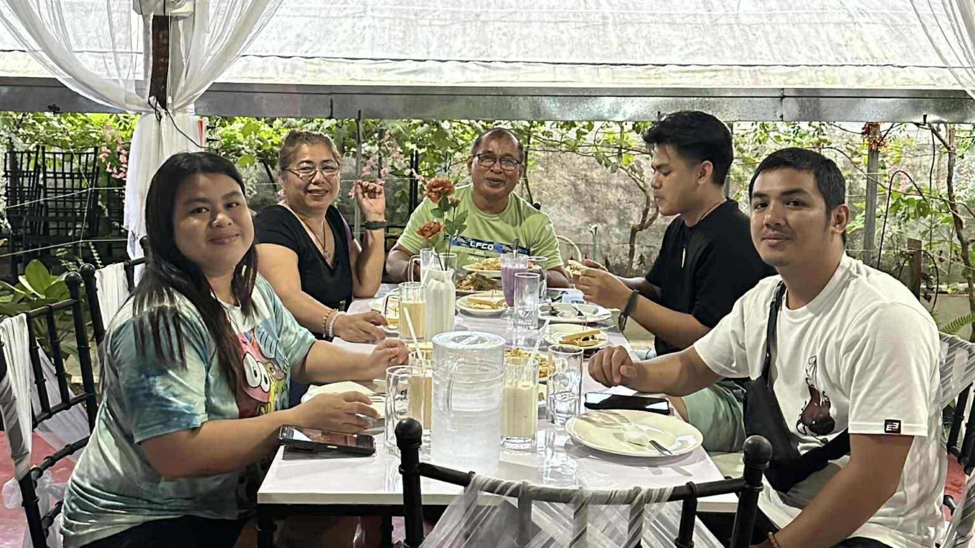 affordable restaurants in Sta. Magdalena